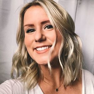 Meet your Posher, Jenna